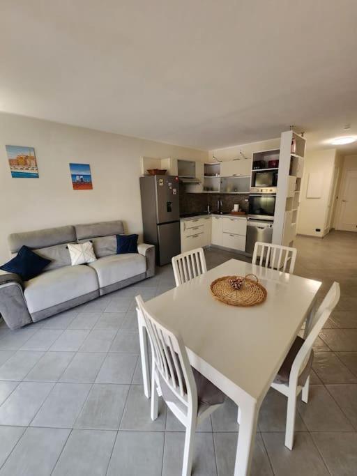 Appartement Ambassadeur Mentone Esterno foto